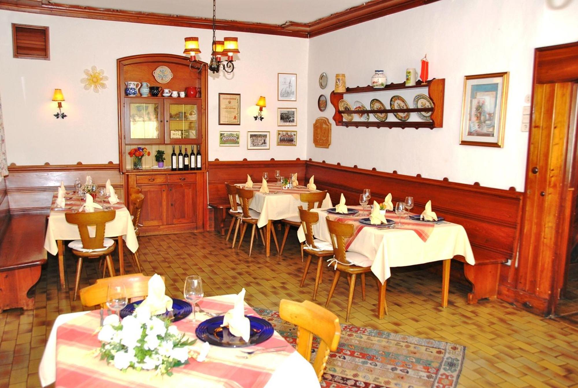 Hotel Velden Bacherlwirt Фельден-ам-Вёртер-Зе Экстерьер фото